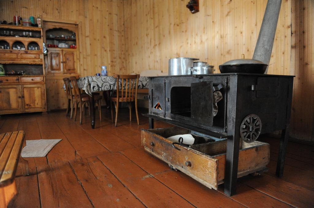 Guest House Murkvam Tvebishi Kamer foto